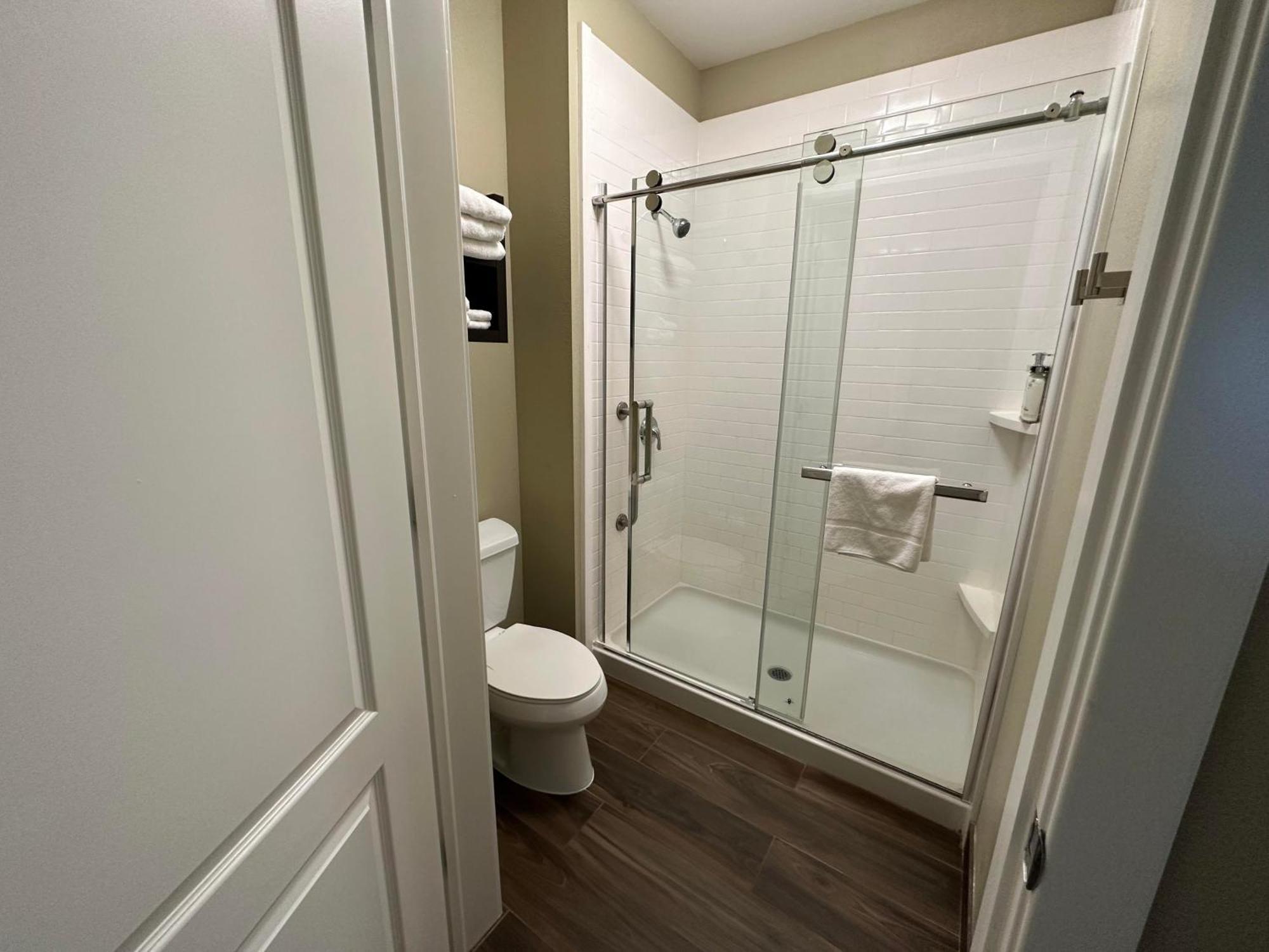 Staybridge Suites Anaheim At The Park By Ihg Esterno foto