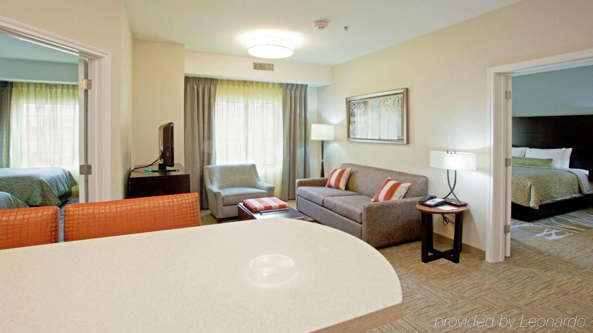 Staybridge Suites Anaheim At The Park By Ihg Esterno foto