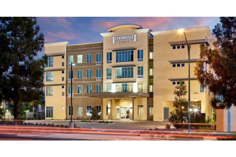 Staybridge Suites Anaheim At The Park By Ihg Esterno foto